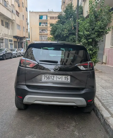 Opel crassland 2024 — photo 4