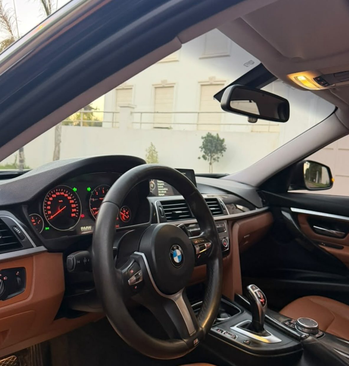 BMW 320d Luxury-Line 2017 — photo 4