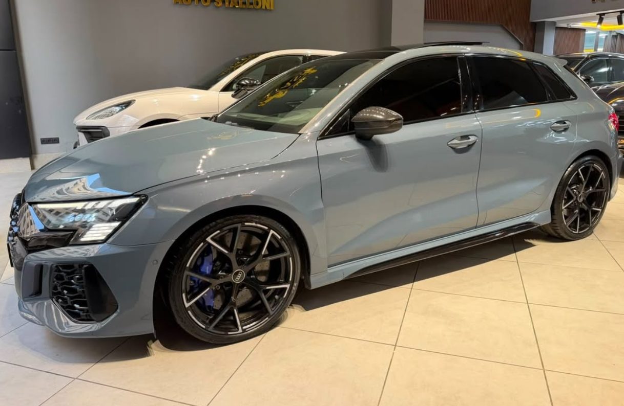 Audi RS3 2022 — photo 6