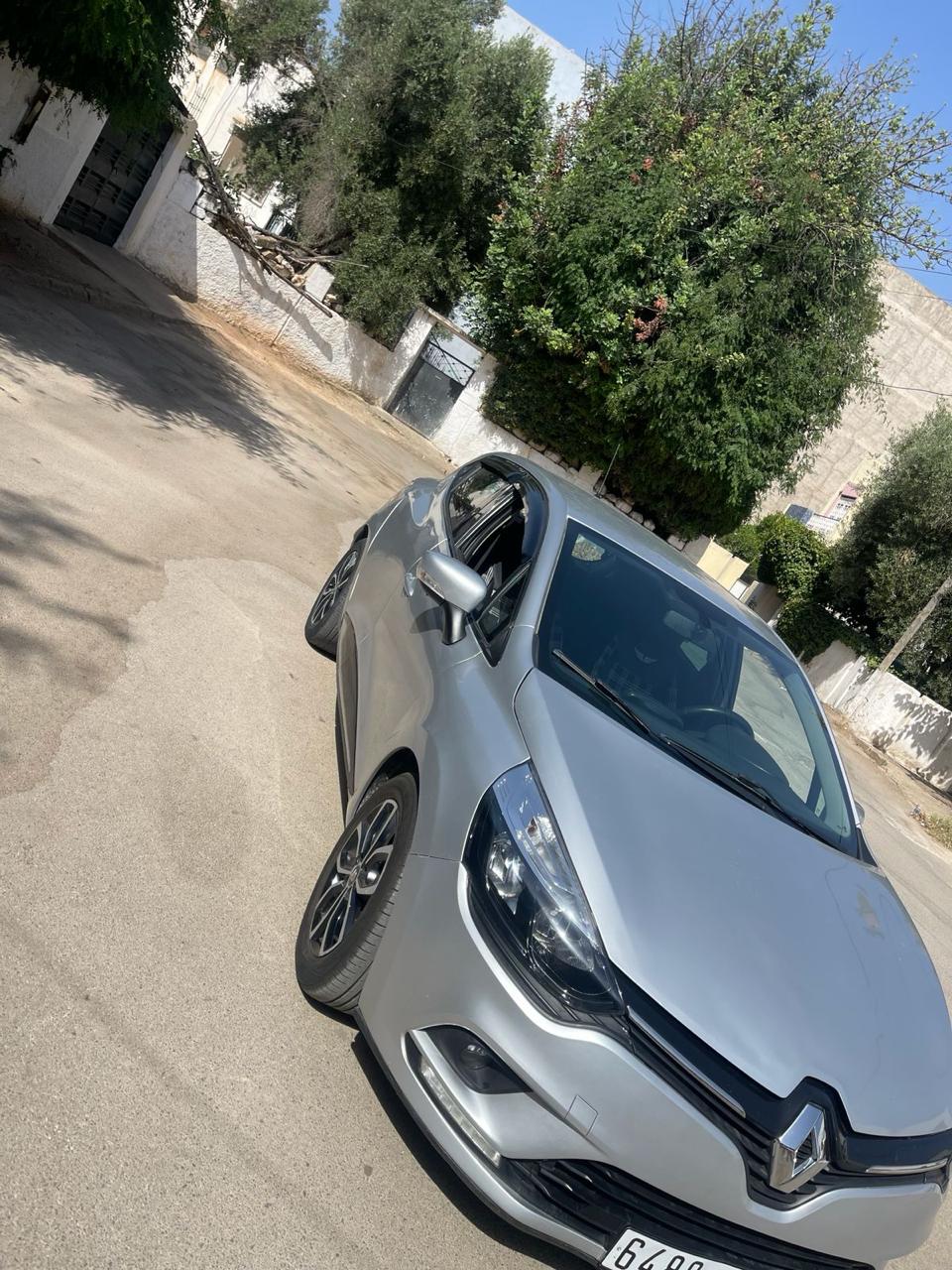 Renault cliot 4 2018 — photo 7
