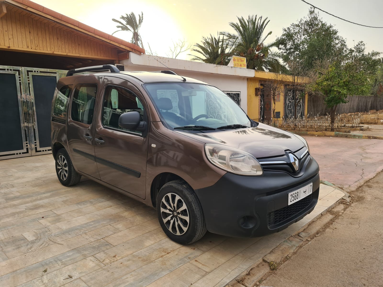 Renault Kangoo 2017 — photo 8
