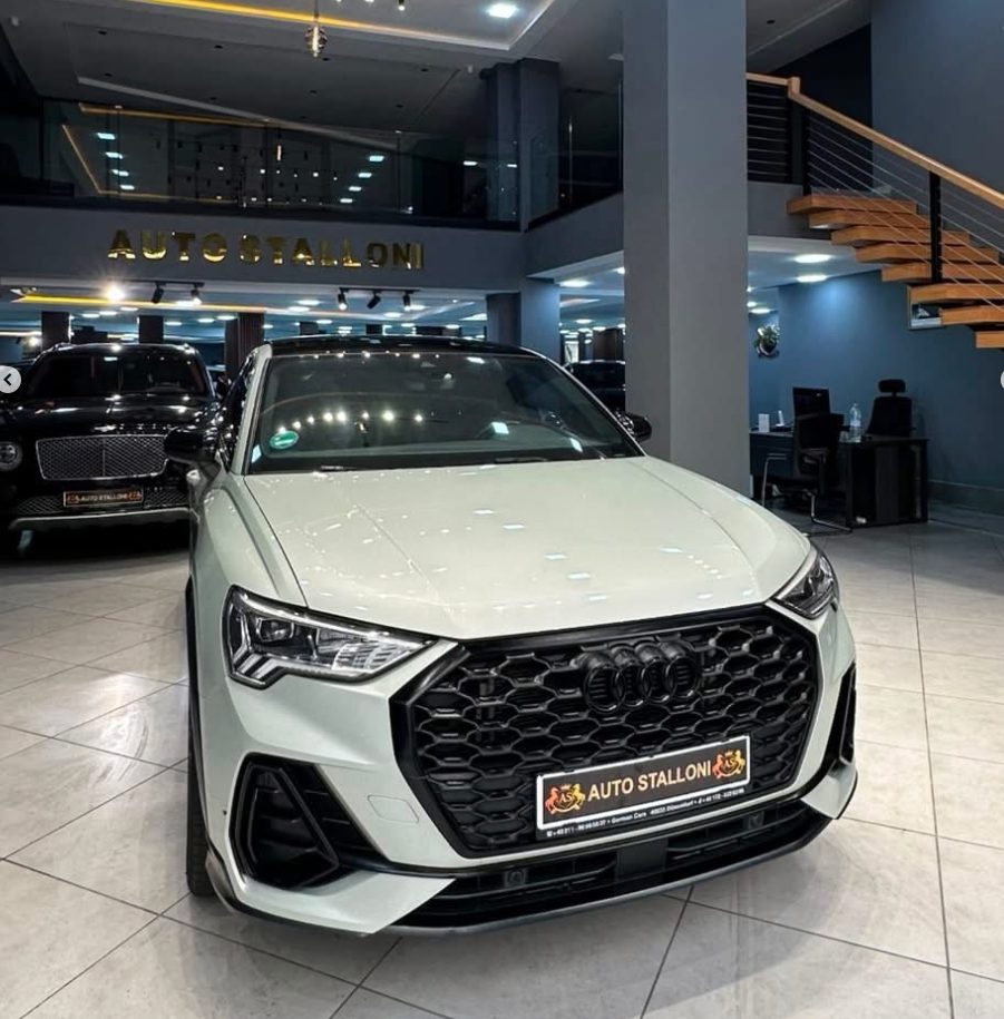 Audi Q3 Sline sportback 2023 — photo 6