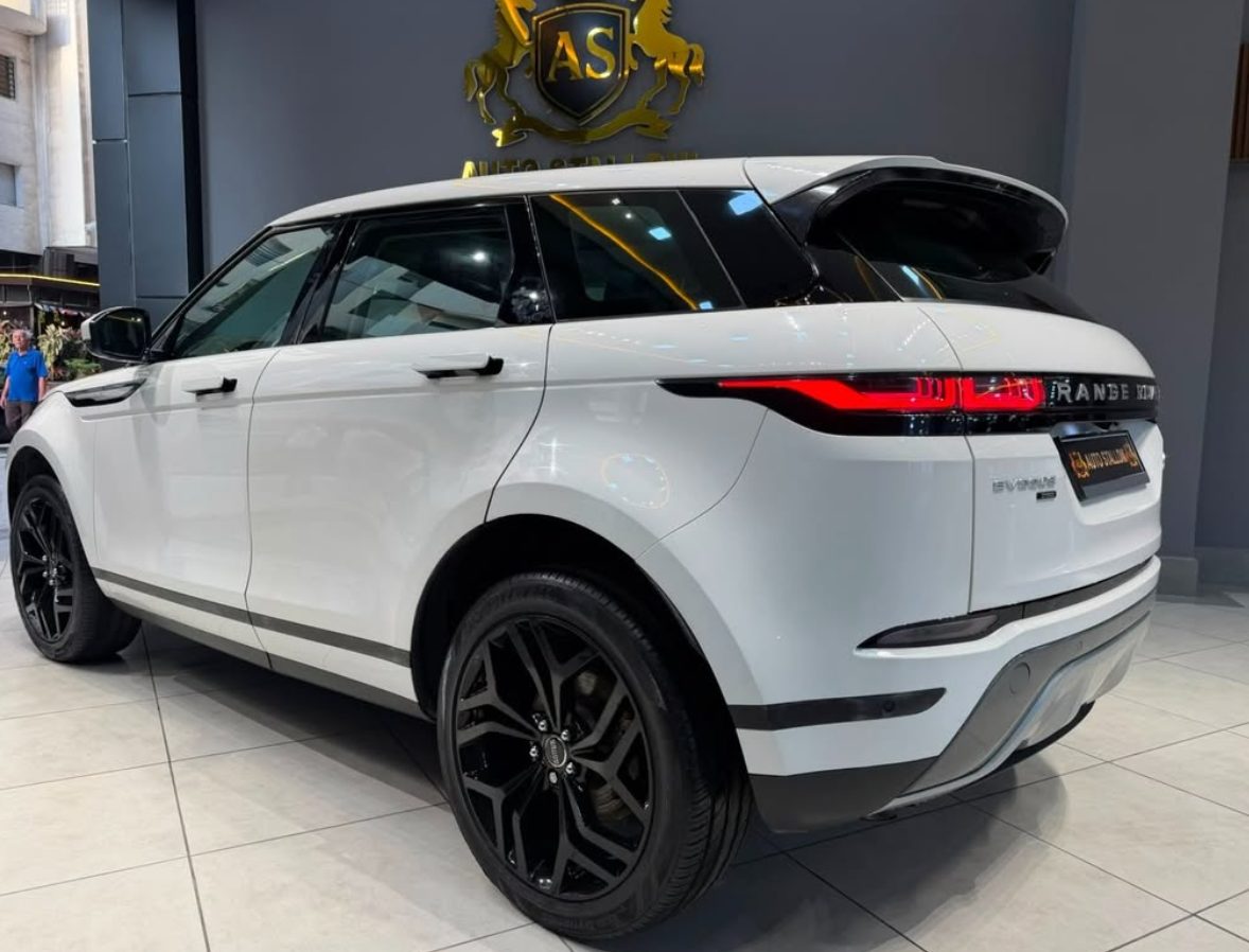 Range rover Evoque Bebe Velar 2020 — photo 5